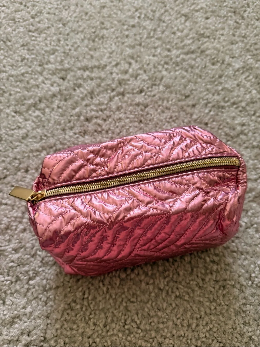 False Eyelash Set with Pink Metallic Makeup Bag